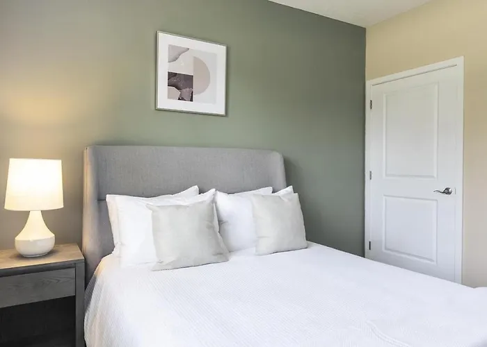 Landing Modern With Amazing Amenities * Columbus